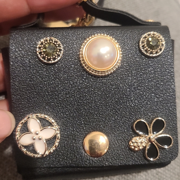 Wallet style keychain - Picture 2 of 4